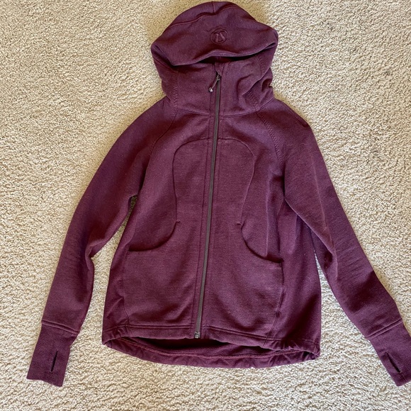 Lululemon Pleat to Street hoodie size 2 - Picture 4 of 6